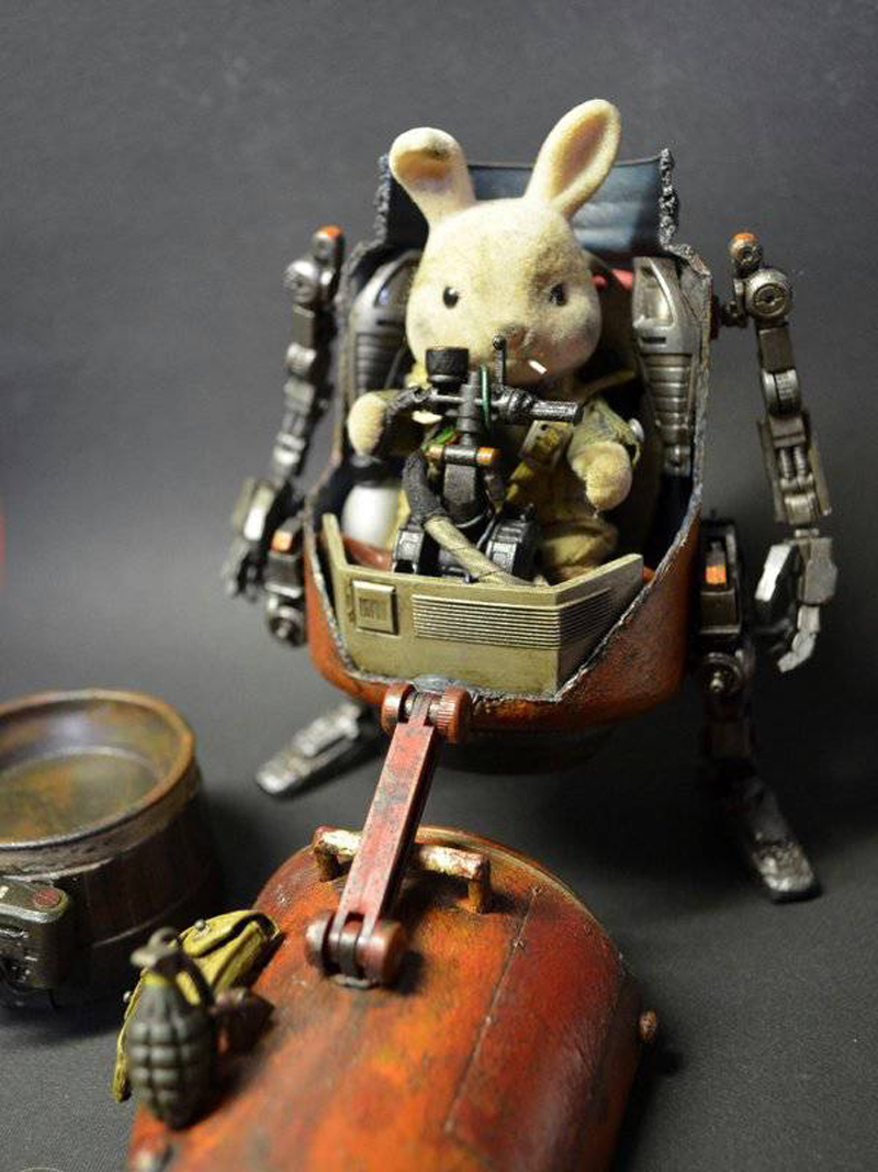 Illustration for article titled Guy Turns Cute Bunny Toy Into Battle-Hardened Mech
